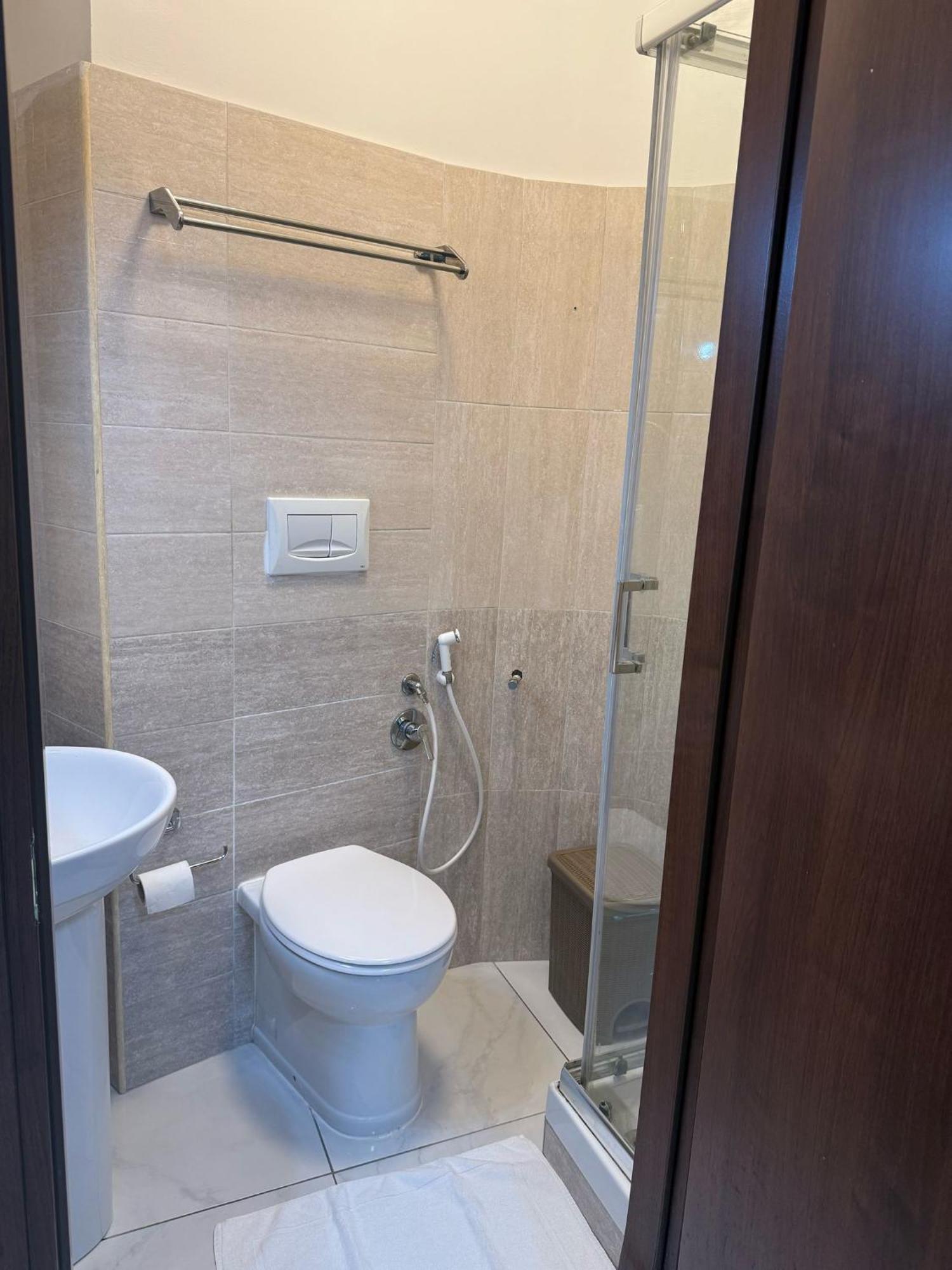 Guest house Victoria *